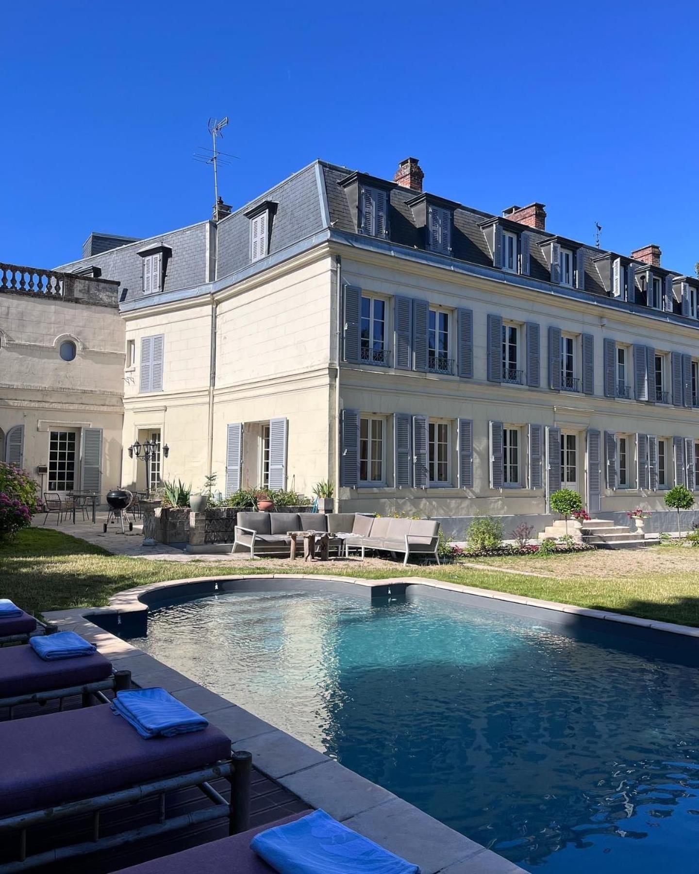 Le Clos Des Fees アニエール・シュル・オワーズ エクステリア 写真